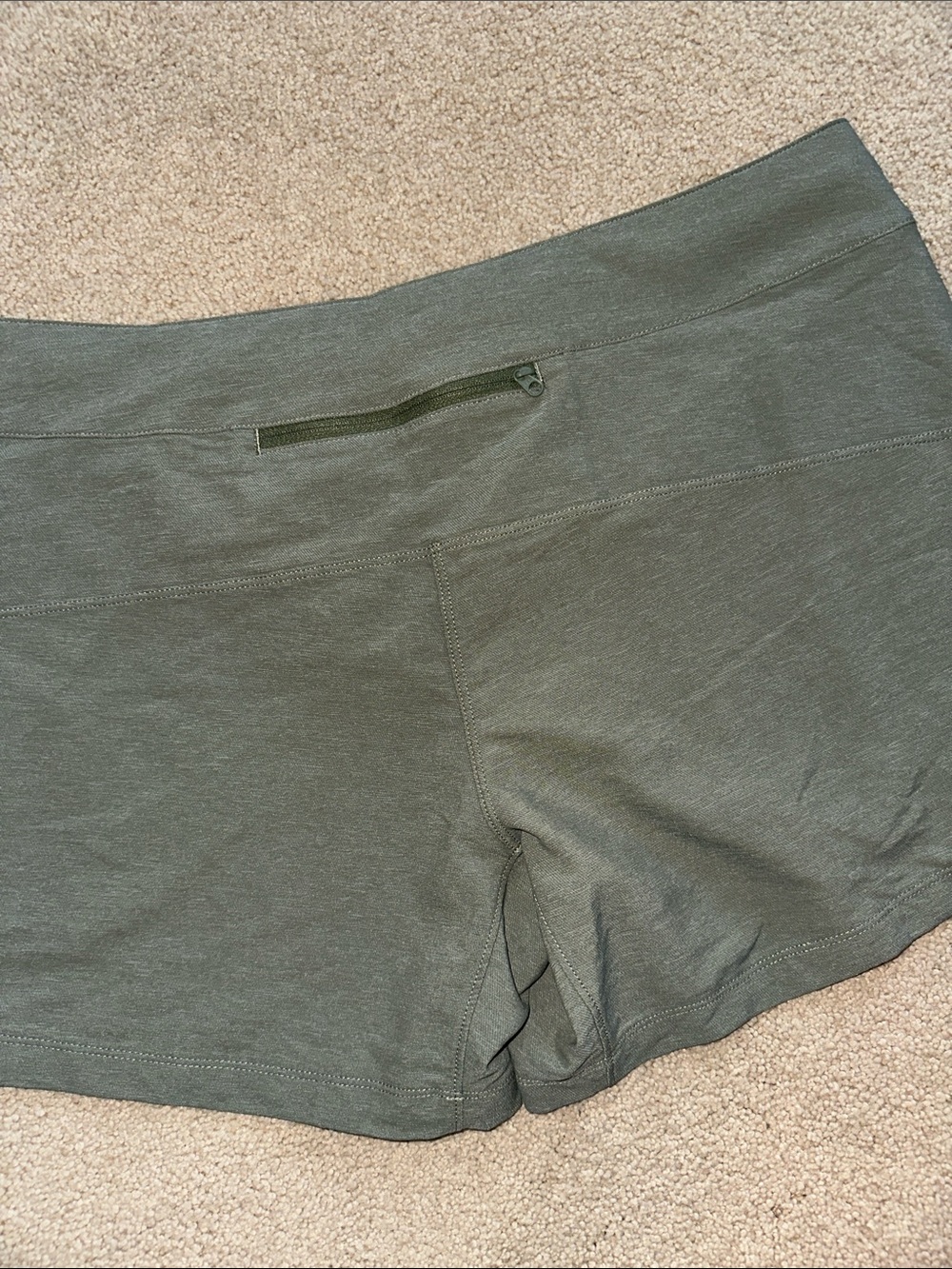 Dakine shorts - Picture 8 of 8